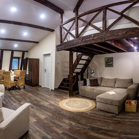 Central Loft Plovdiv Esterno foto